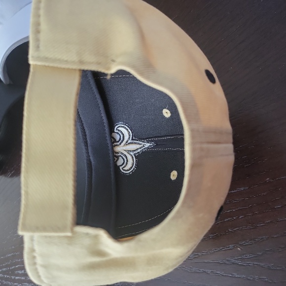 Saints hat - Picture 3 of 3